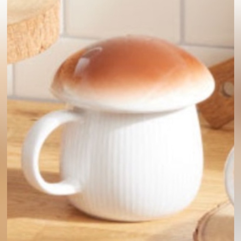 Mushroom Mug with Lid Set Cup with Brown Top World Market NWT - Picture 2 of 8